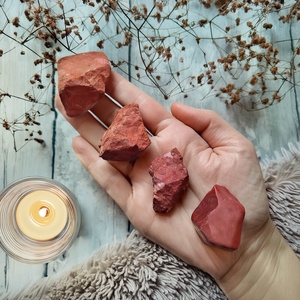 Red Jasper (ακατέργαστη πέτρα) 1 τεμ.