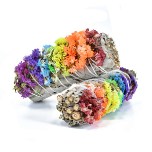 Σετ δώρου: Palo Santo 50 γρ. + λευκό φασκόμηλο "Seven Chakras"