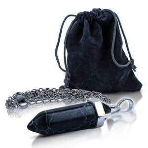 Μενταγιόν με μαύρο τιρκουάζ σε πουγκί + αλυσίδα